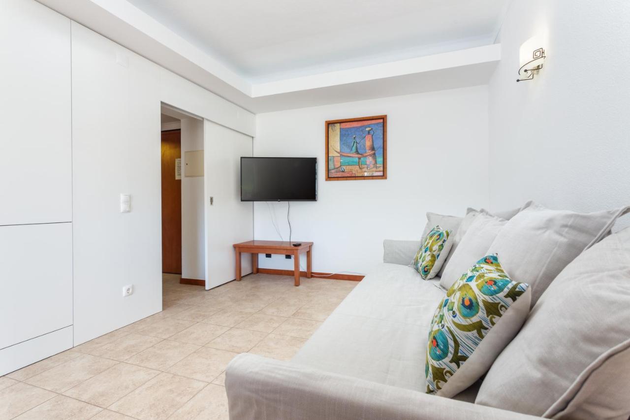 Host Wise - Bright Cozy Flats W Terrace & Pool Apartment Quarteira Exterior photo